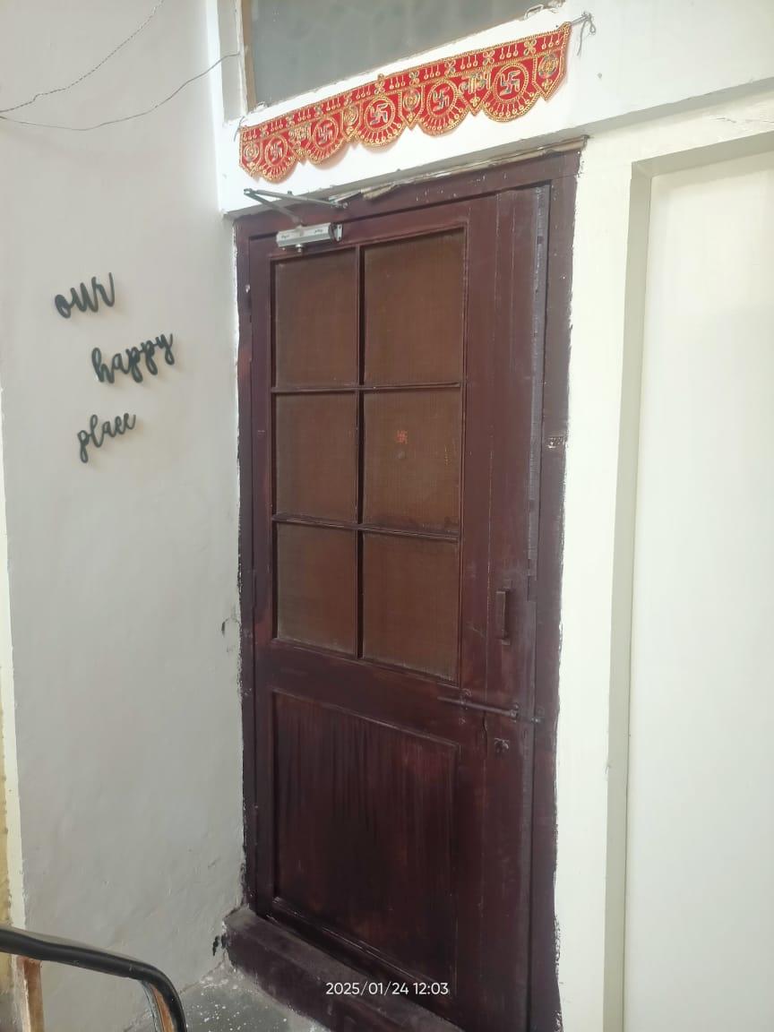 G+2 Flat In Dayalabgh