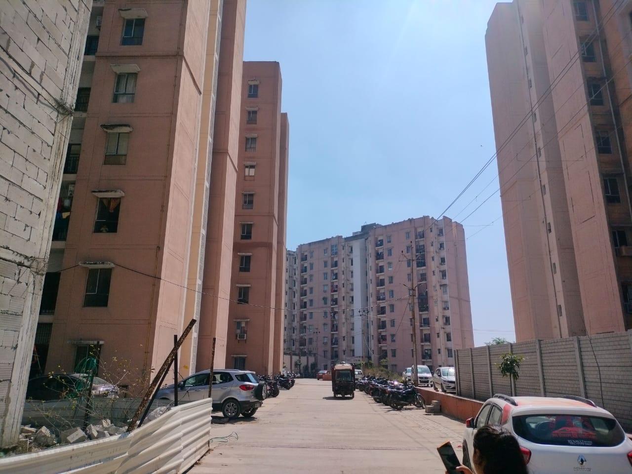 2BHK Flat In Sikandra