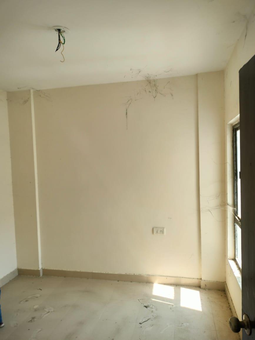2BHK Flat In Sikandra